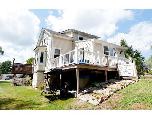 28 County St, Berkley, MA 02779 photo 2