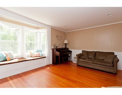 28 County St, Berkley, MA 02779 photo 7