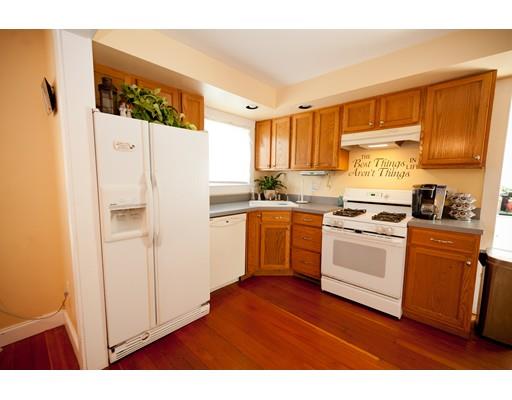 28 County St, Berkley, MA 02779 photo 5