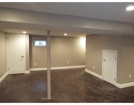 70 Scott Cir, Dedham, MA 02026 photo 19