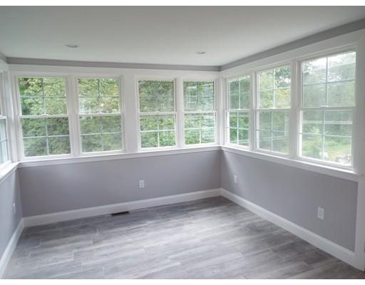 70 Scott Cir, Dedham, MA 02026 photo 8
