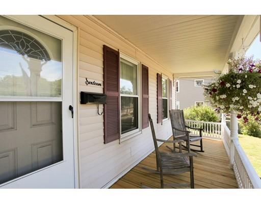 16 Ludlow St, Worcester, MA 01603 photo 3