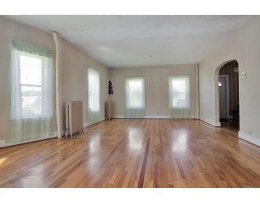 16 Ludlow St, Worcester, MA 01603 photo 7