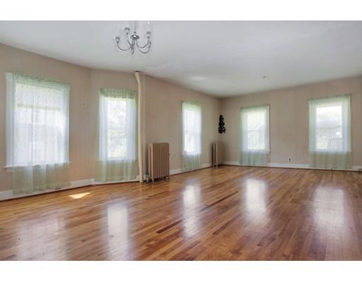16 Ludlow St, Worcester, MA 01603 photo 6