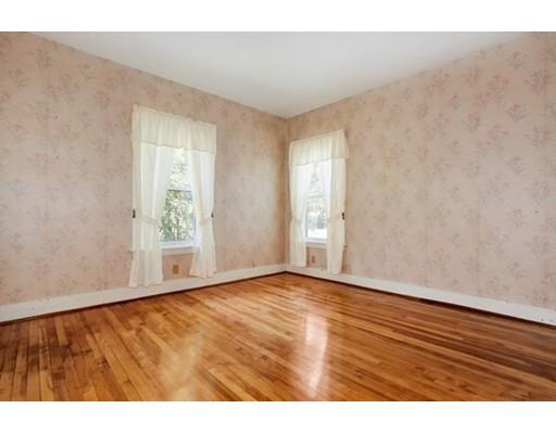 16 Ludlow St, Worcester, MA 01603 photo 13