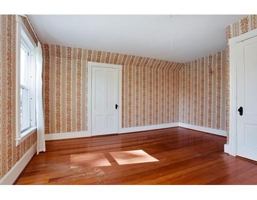 16 Ludlow St, Worcester, MA 01603 photo 11