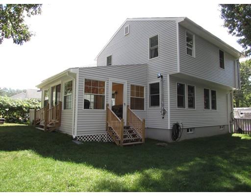 65 Bruce St, Springfield, MA 01119 photo 8