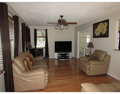 65 Bruce St, Springfield, MA 01119 photo 15