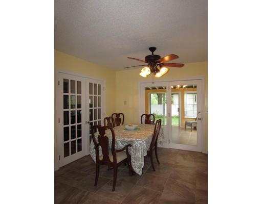 65 Bruce St, Springfield, MA 01119 photo 19