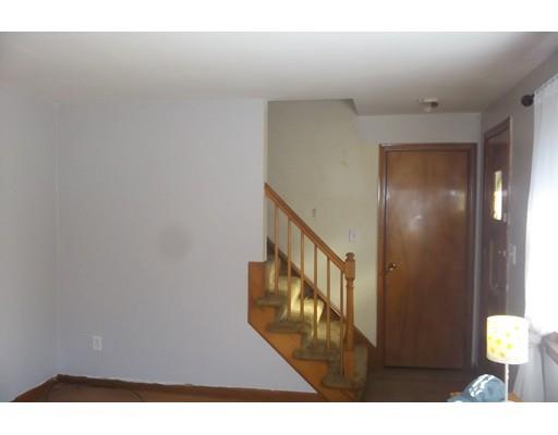 232 Slater Ave, Springfield, MA 01119 photo 7