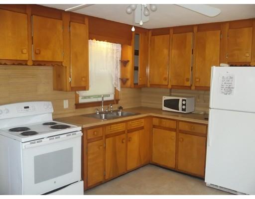 232 Slater Ave, Springfield, MA 01119 photo 4