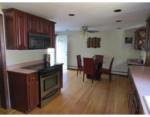 10 Springhill Rd, Framingham, MA 01701 photo 3