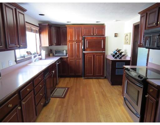 10 Springhill Rd, Framingham, MA 01701 photo 2