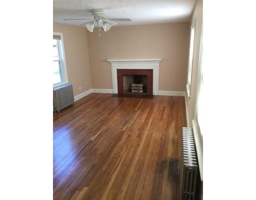 185 S Flagg St, Worcester, MA 01602 photo 4