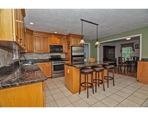 7 Azalea Cir, Dedham, MA 02026 photo 10