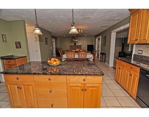 7 Azalea Cir, Dedham, MA 02026 photo 12