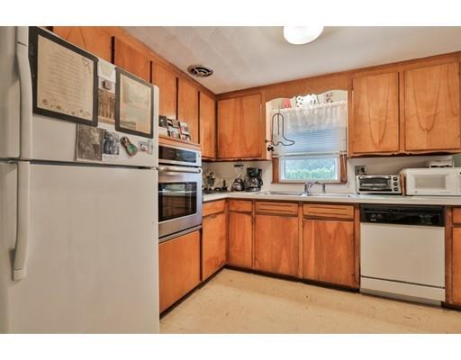 19 3rd St, Saugus, MA 01906 photo 5