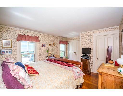 65 Temple St, Reading, MA 01867 photo 25