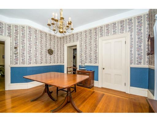65 Temple St, Reading, MA 01867 photo 10