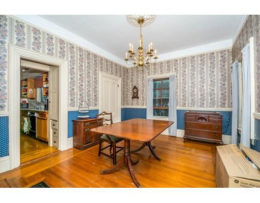 65 Temple St, Reading, MA 01867 photo 9