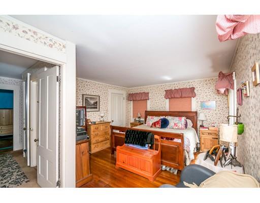 65 Temple St, Reading, MA 01867 photo 24