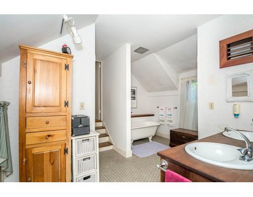65 Temple St, Reading, MA 01867 photo 20