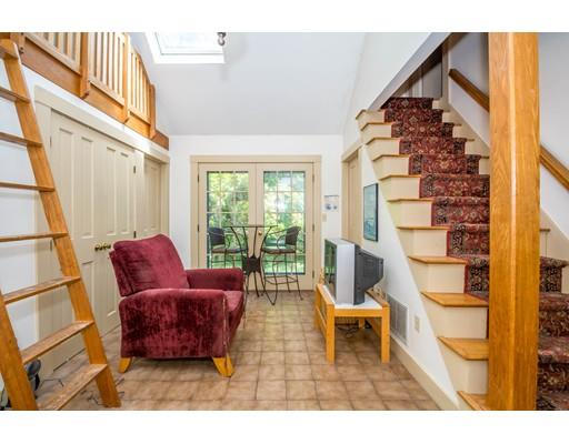 65 Temple St, Reading, MA 01867 photo 18