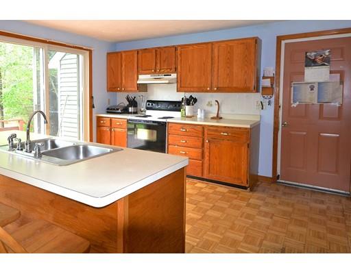 16 Helen St, West Wareham, MA 02576 photo 3