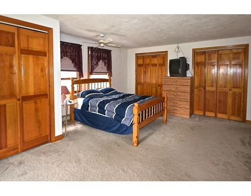 16 Helen St, West Wareham, MA 02576 photo 9