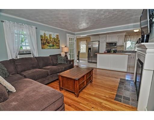 51 Bond St, Reading, MA 01867 photo 17