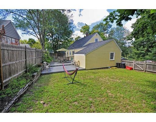 51 Bond St, Reading, MA 01867 photo 6