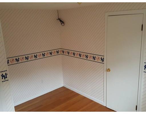 100 Standish St, Worcester, MA 01604 photo 7