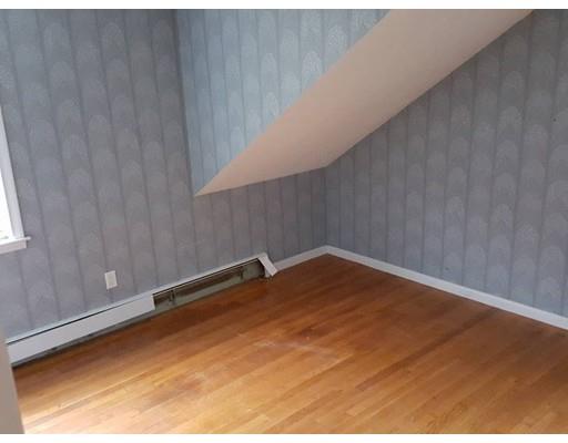 100 Standish St, Worcester, MA 01604 photo 8