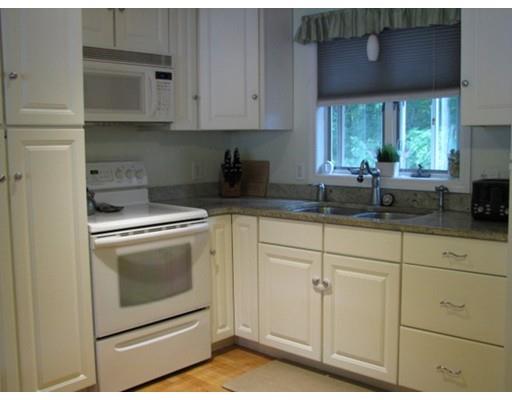64 Brookside Ave, Webster, MA 01570 photo 5