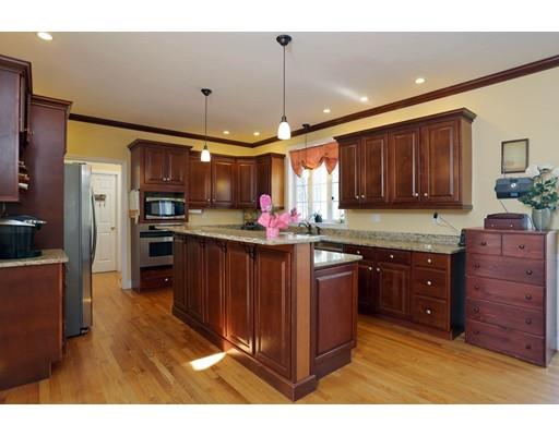116 Westboro Rd, Upton, MA 01568 photo 5