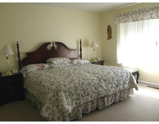 64 Maple St #E, Canton, MA 02021 photo 11