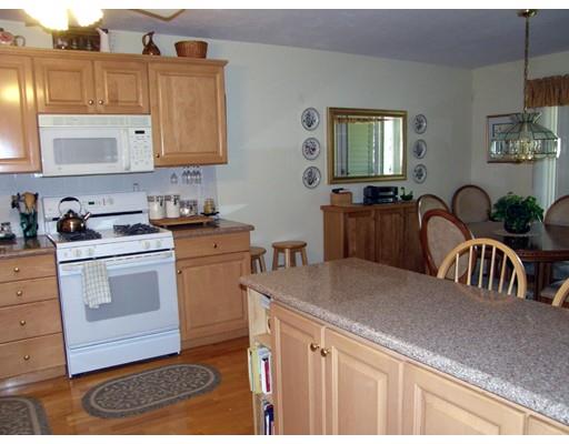 64 Maple St #E, Canton, MA 02021 photo 9