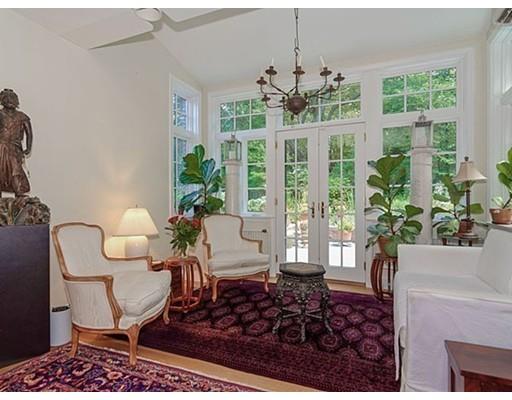 416 Clinton Rd, Brookline, MA 02445 photo 14