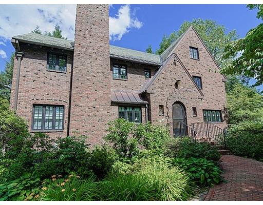 416 Clinton Rd, Brookline, MA 02445 photo 1