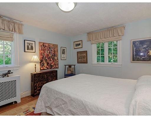 416 Clinton Rd, Brookline, MA 02445 photo 21