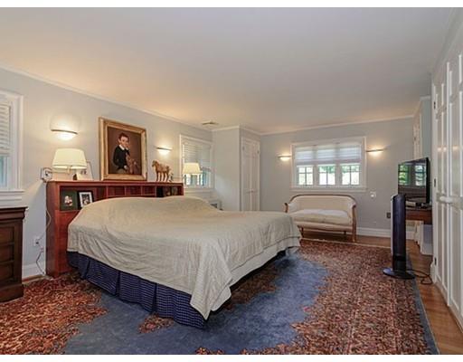 416 Clinton Rd, Brookline, MA 02445 photo 18