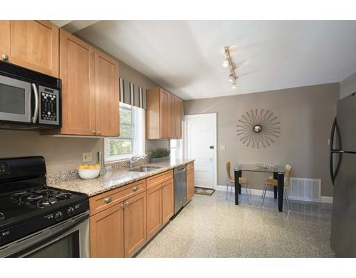 200 Freeman St #2, Brookline, MA 02446 photo 6