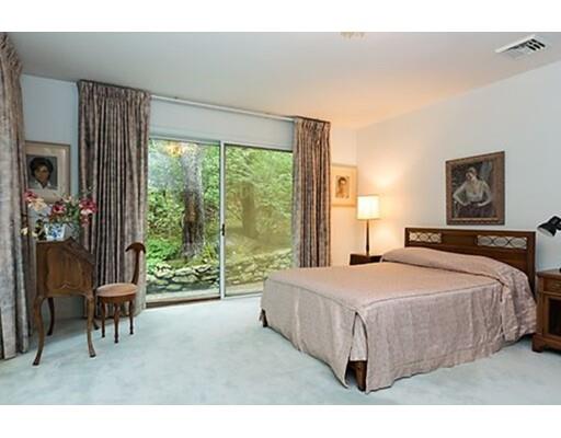 16 Montclair Dr, Worcester, MA 01609 photo 11