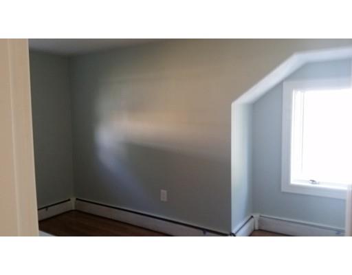 12 Moody Ave, Everett, MA 02149 photo 4
