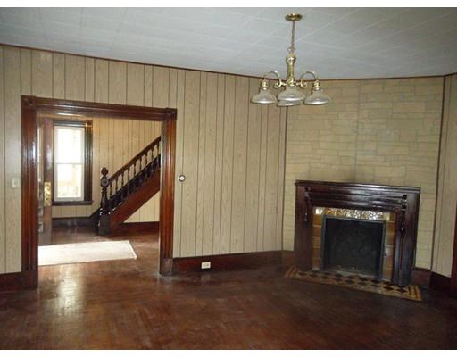 72 Northampton Ave, Springfield, MA 01109 photo 3