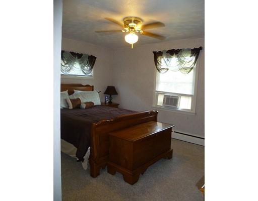 121 Malden St, Worcester, MA 01606 photo 9