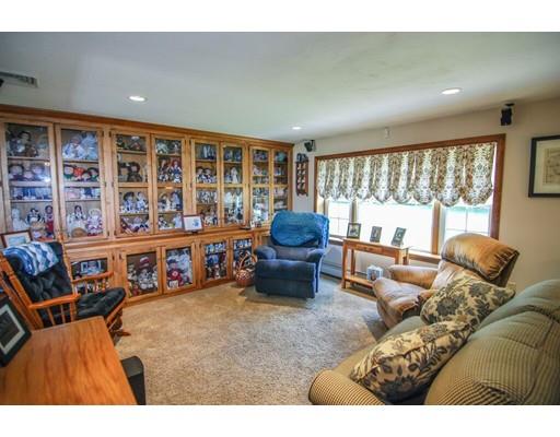 3 Marks Way, Sutton, MA 01590 photo 7