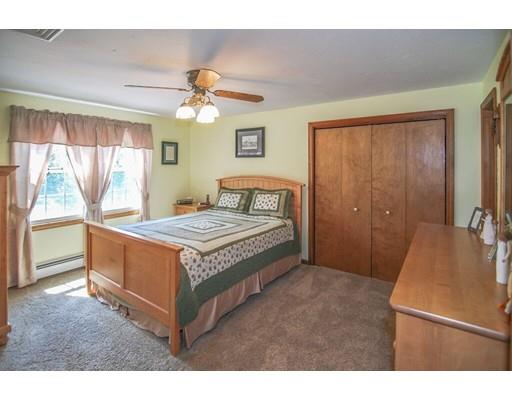 3 Marks Way, Sutton, MA 01590 photo 11