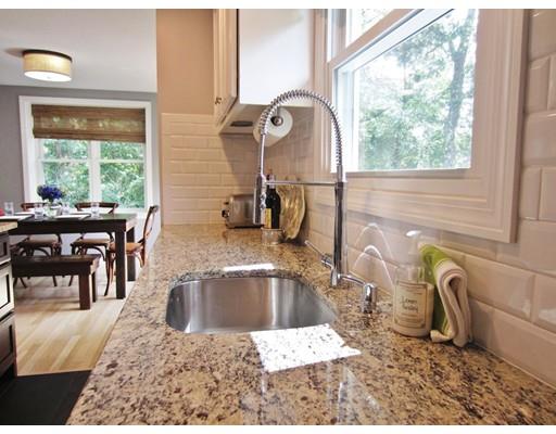 33 Gould St, Needham, MA 02494 photo 4