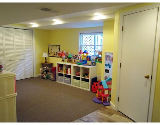 33 Gould St, Needham, MA 02494 photo 9